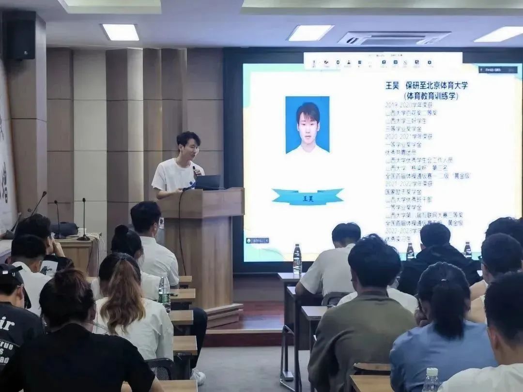 e8e3d0df5f434d77a63bb4b6c2b6beac.jpg 640 (5).jpg