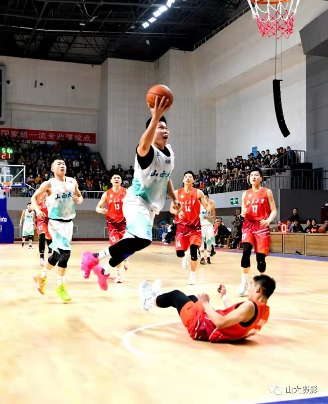 24ec0ecec6b4492e816711c21a0f44c3.png 篮球比赛4.png